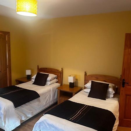 Yewwood Cottage Newry Bagian luar foto