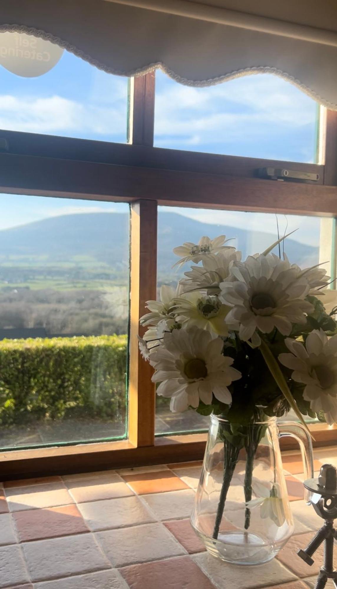 Yewwood Cottage Newry Bagian luar foto