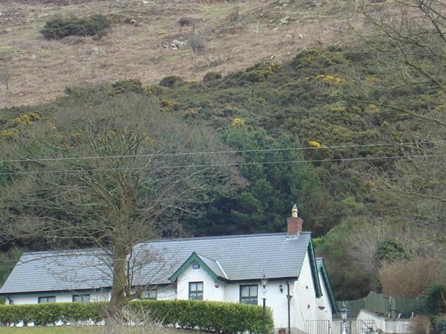 Yewwood Cottage Newry Bagian luar foto